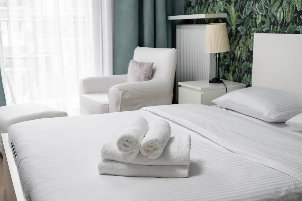 Arkadia Green Apartment Varsovia Polonia